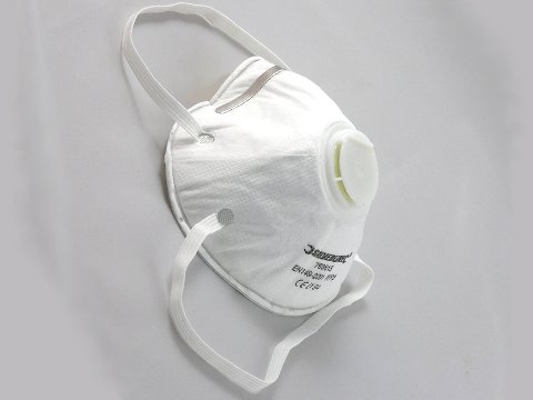 High Performance Mask with valve to keep your specs clear